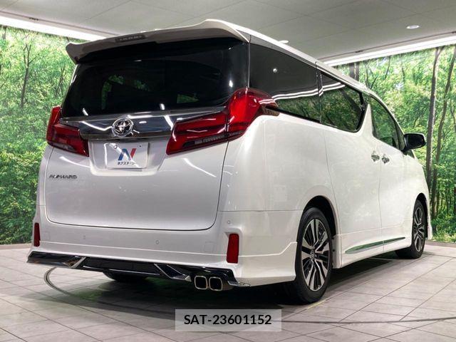 Toyota ALPHARD 2023-02 7214324-17