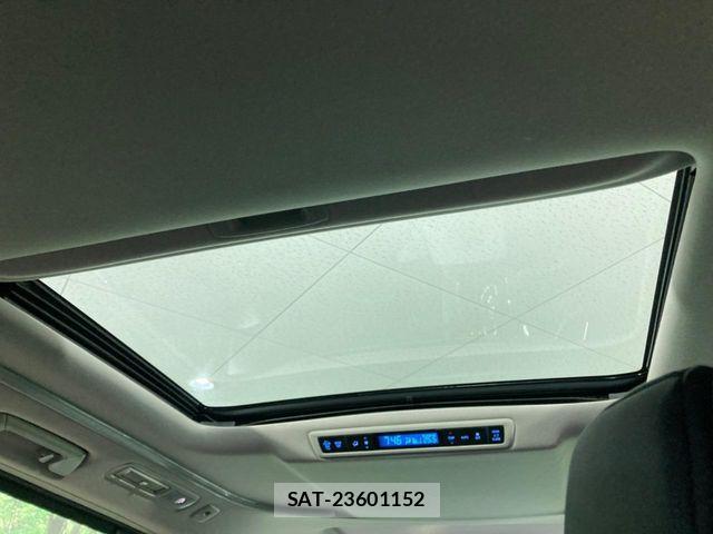 Toyota ALPHARD 2023-02 7214324-3