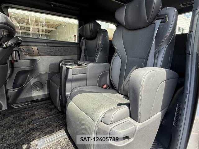Toyota ALPHARD 2024-01 7214338-18