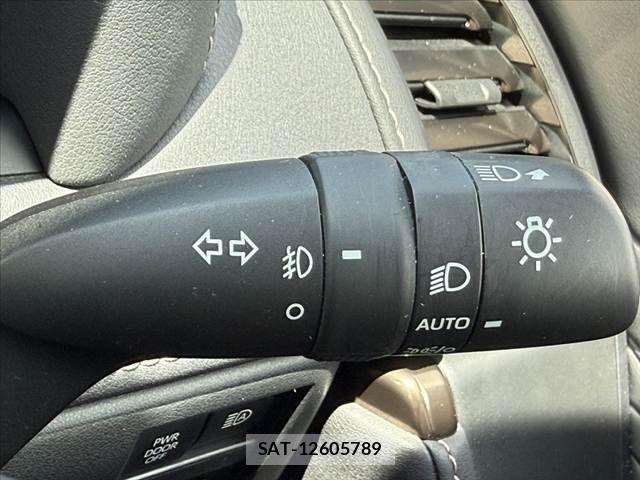 Toyota ALPHARD 2024-01 7214338-28