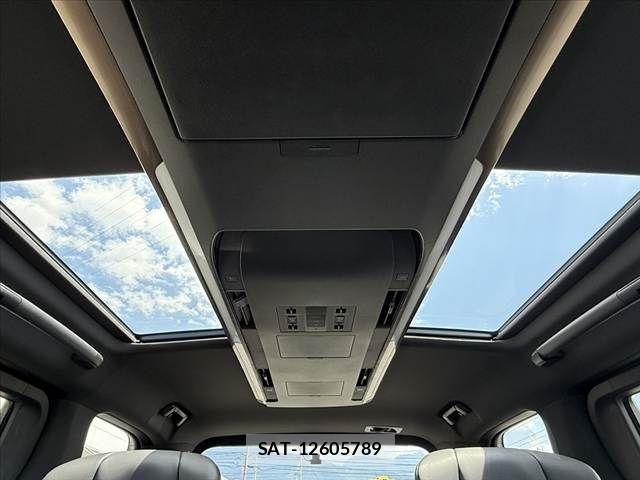 Toyota ALPHARD 2024-01 7214338-2