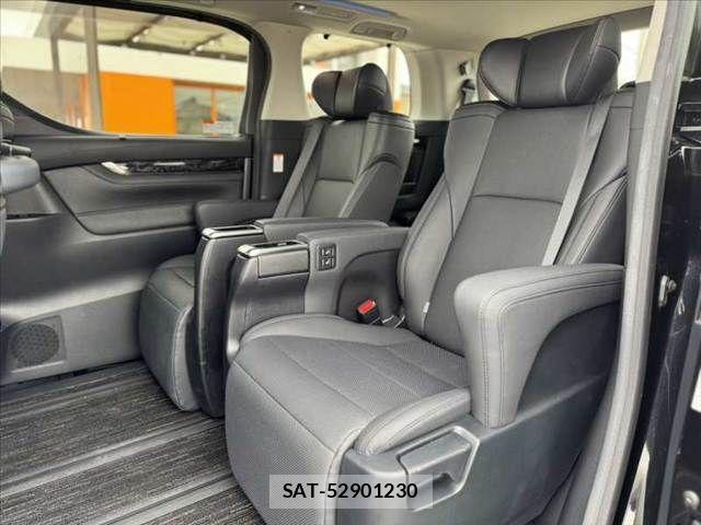 Toyota ALPHARD 2021-09 7214287-17