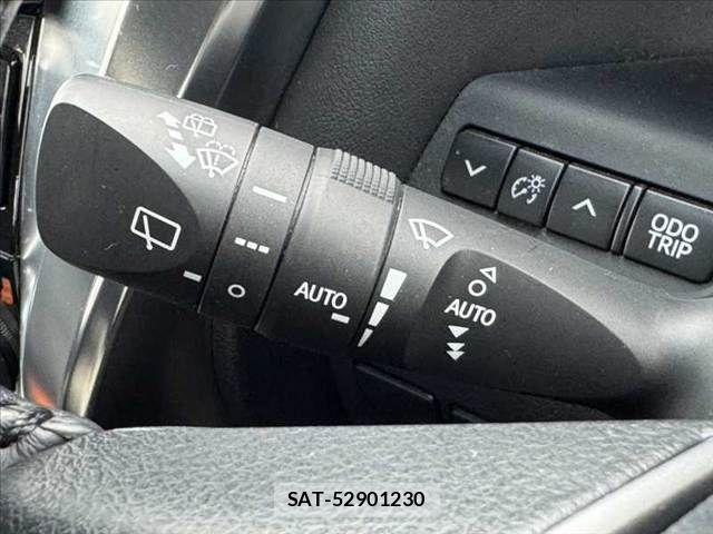 Toyota ALPHARD 2021-09 7214287-26