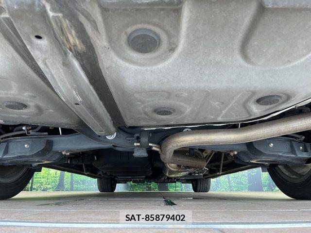Toyota ALPHARD 2017-06 7214162-19