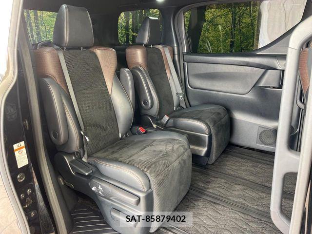 Toyota ALPHARD 2017-06 7214162-8