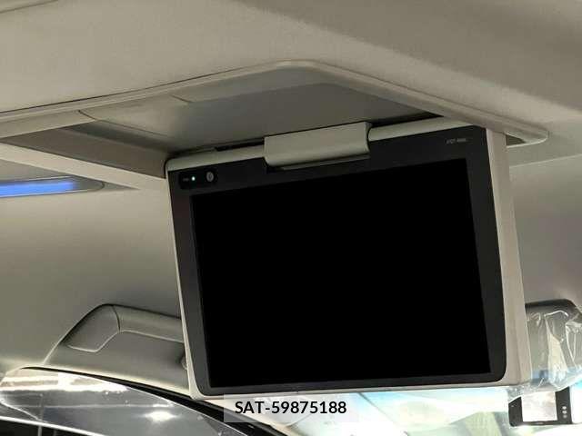 Toyota ALPHARD 2018-03 7214192-7