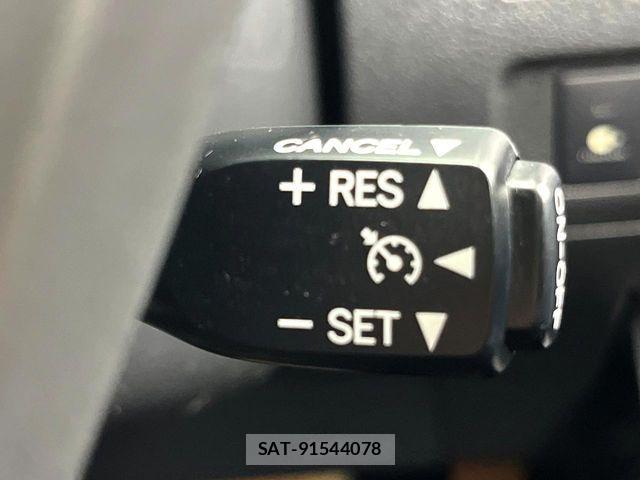 Toyota ALPHARD 2013-01 7214118-5
