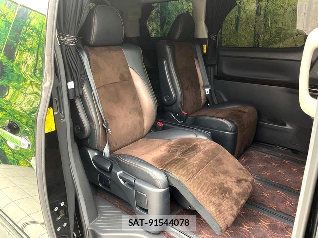 Toyota ALPHARD 2013-01 7214118-7