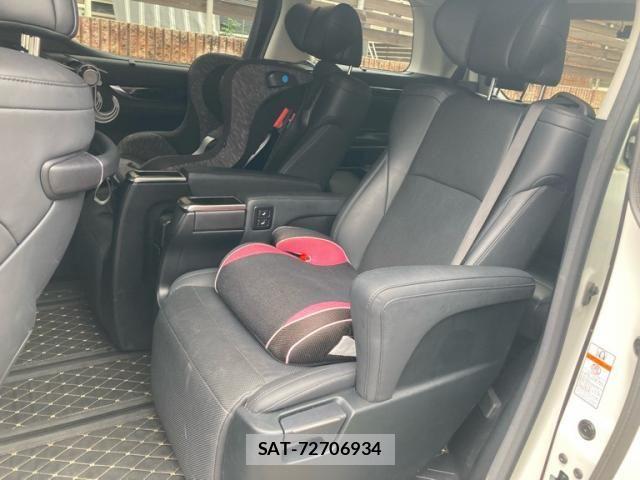 Toyota ALPHARD 2021-06 7214276-12
