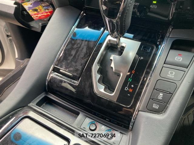 Toyota ALPHARD 2021-06 7214276-21