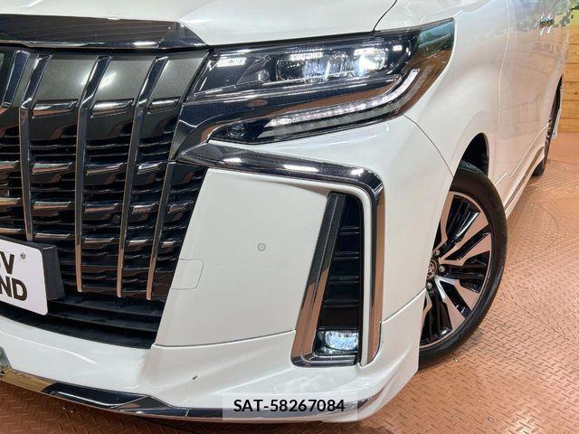 Toyota ALPHARD 2020-08 7214241-12