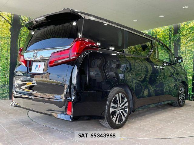 Toyota ALPHARD 2023-04 7214329-16