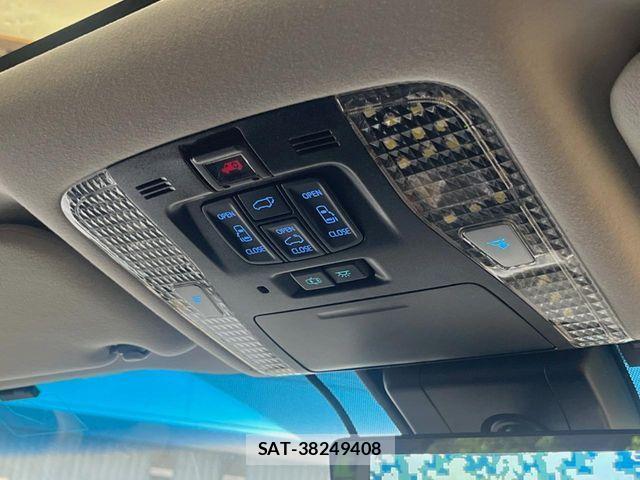 Toyota ALPHARD 2018-07 7214193-7