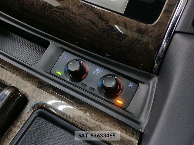 Toyota ALPHARD 2023-04 7214330-13