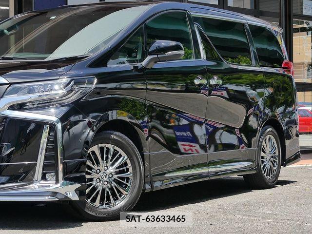 Toyota ALPHARD 2023-04 7214330-7