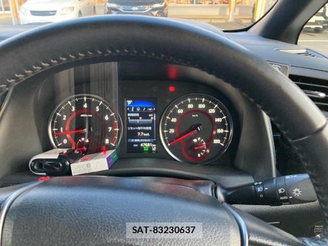 Toyota ALPHARD 2021-09 7214302-13