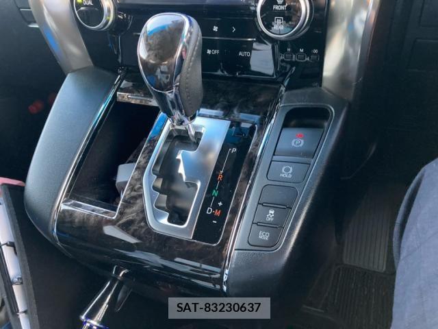 Toyota ALPHARD 2021-09 7214302-18
