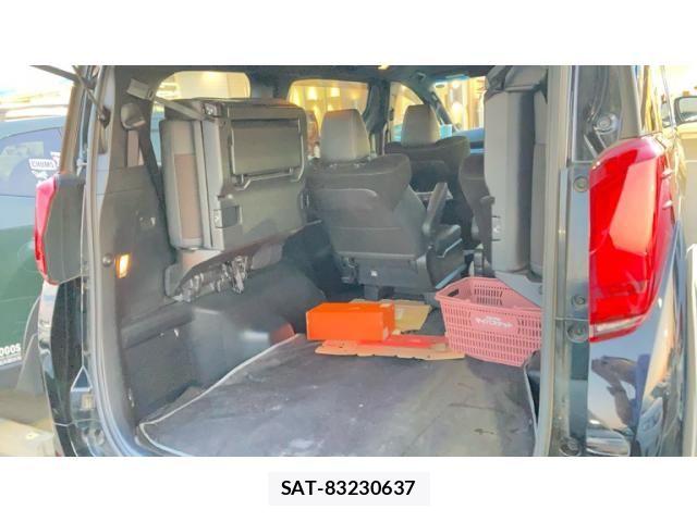 Toyota ALPHARD 2021-09 7214302-26