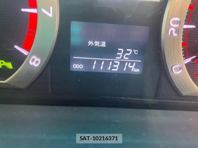 Toyota ALPHARD 2014-02 7214124-17