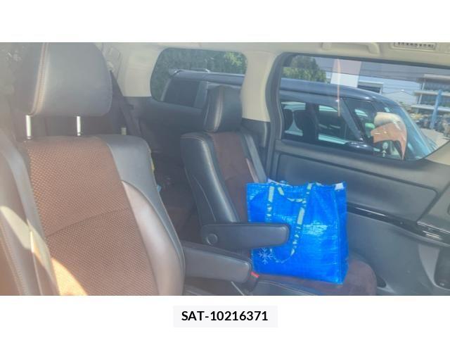 Toyota ALPHARD 2014-02 7214124-25