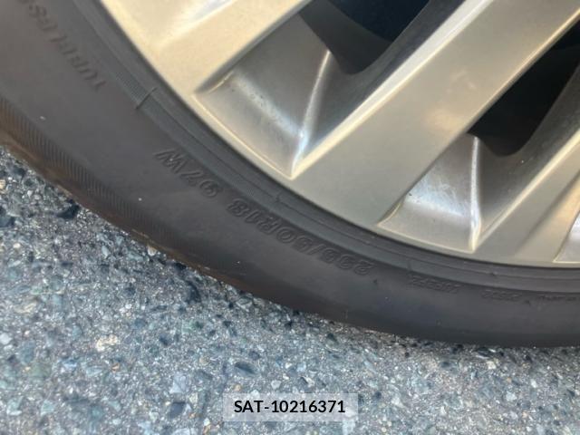 Toyota ALPHARD 2014-02 7214124-7
