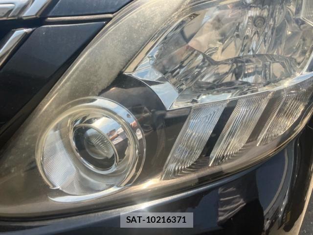 Toyota ALPHARD 2014-02 7214124-8