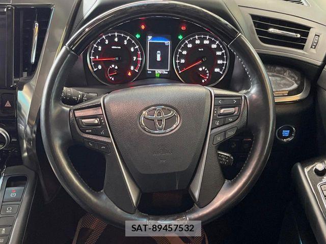 Toyota ALPHARD 2020-06 7214236-16