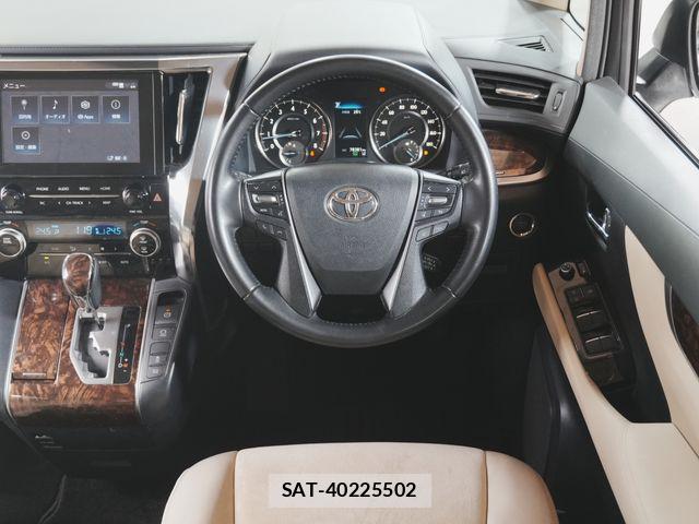 Toyota ALPHARD 2022-02 7214310-17