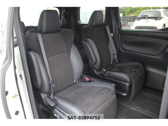 Toyota ALPHARD 2020-06 7214239-23