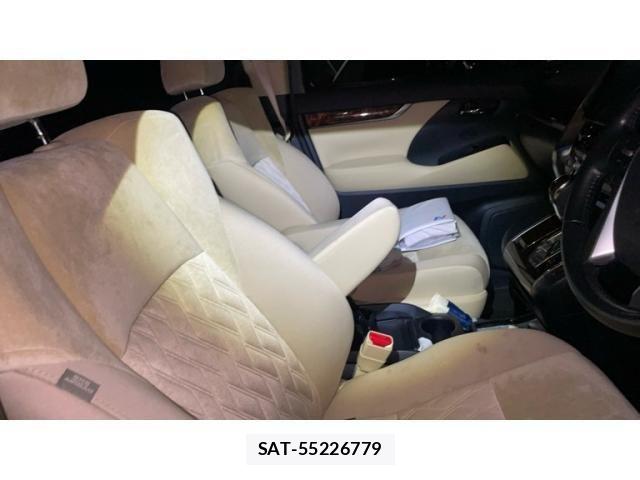 Toyota ALPHARD 2022-01 7214304-22