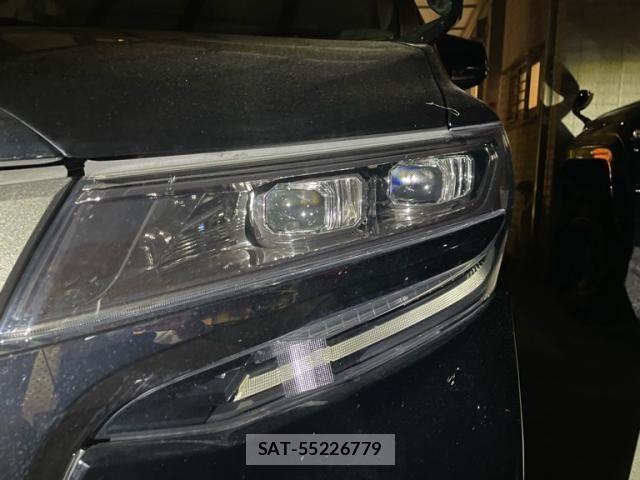 Toyota ALPHARD 2022-01 7214304-2
