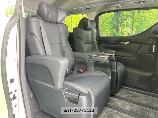 Toyota ALPHARD 2022-10 7214316-8