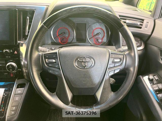 Toyota ALPHARD 2020-07 7214240-11
