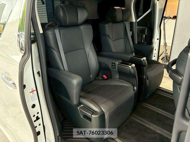 Toyota ALPHARD 2021-02 7214250-16