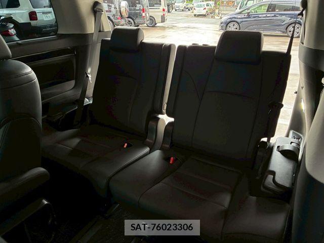 Toyota ALPHARD 2021-02 7214250-17