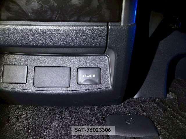 Toyota ALPHARD 2021-02 7214250-4