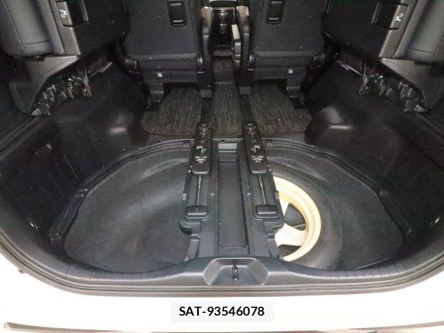 Toyota ALPHARD 2021-08 7214284-18