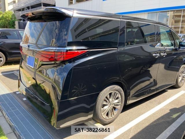 Toyota ALPHARD 2024-03 7214336-1