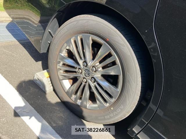 Toyota ALPHARD 2024-03 7214336-5