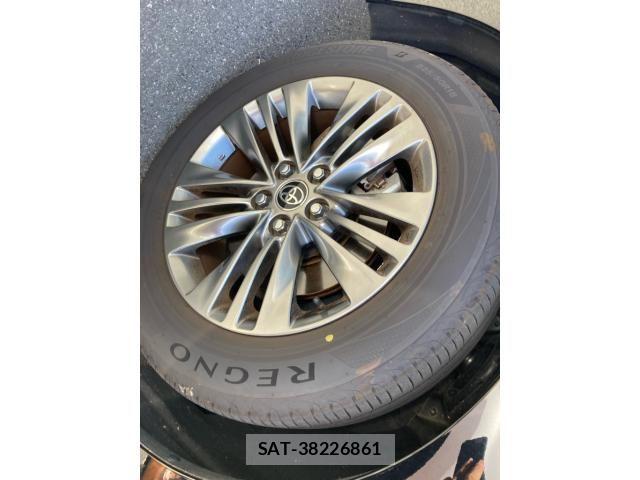 Toyota ALPHARD 2024-03 7214336-7