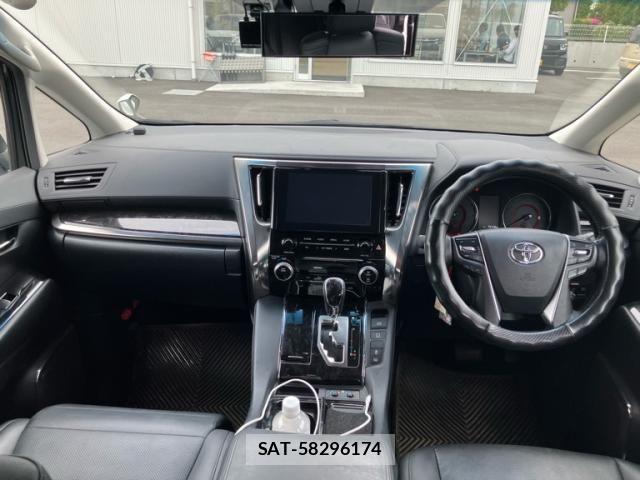 Toyota ALPHARD 2022-06 7214314-9