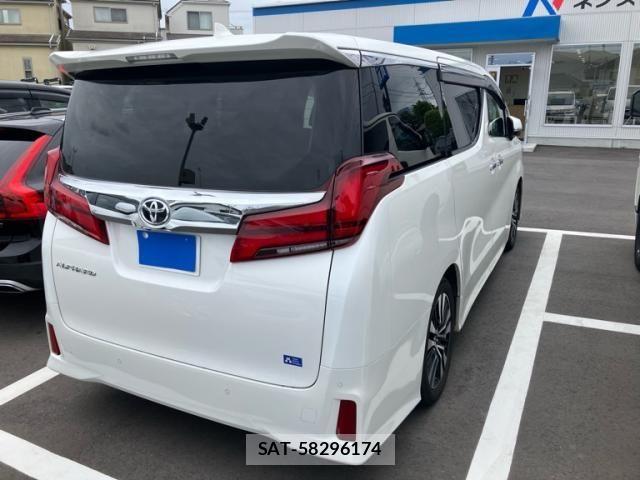 Toyota ALPHARD 2022-06 7214314-1