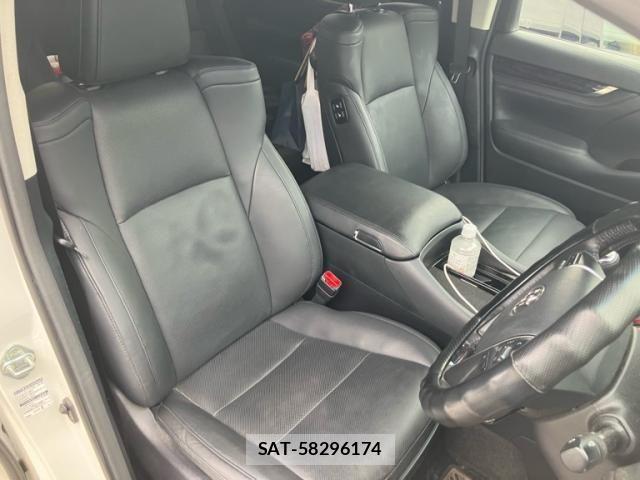 Toyota ALPHARD 2022-06 7214314-7