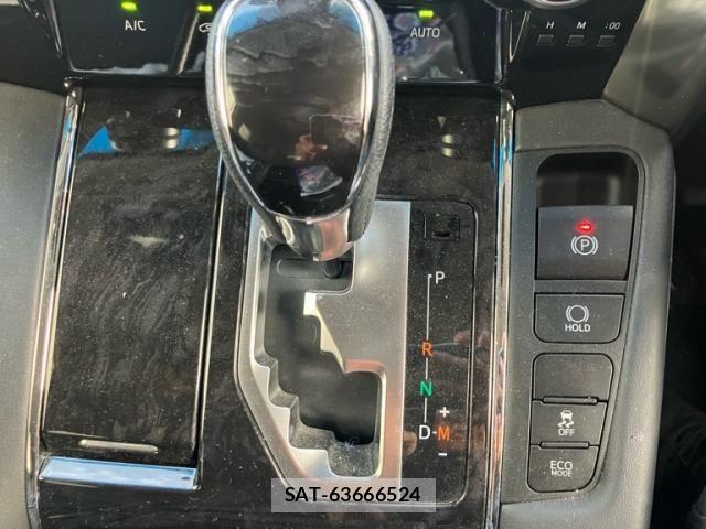 Toyota ALPHARD 2021-08 7214283-18