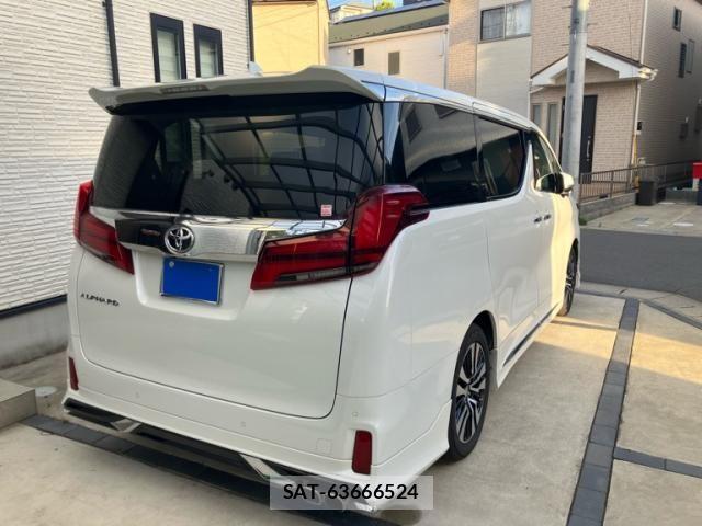 Toyota ALPHARD 2021-08 7214283-3