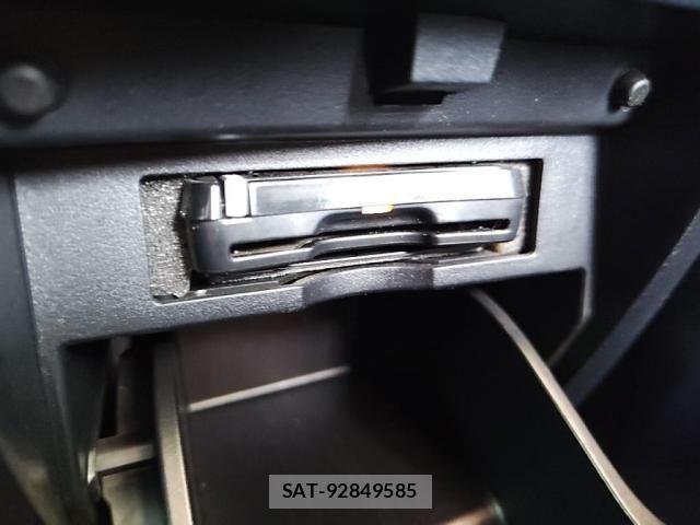 Toyota ALPHARD 2016-02 7214152-18