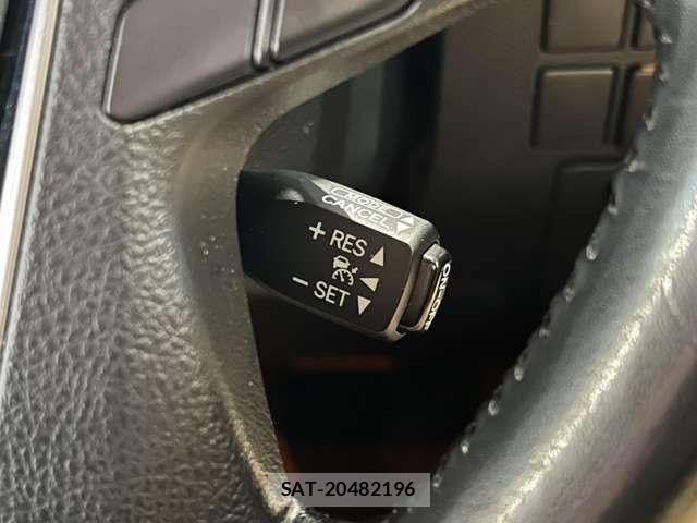 Toyota ALPHARD 2016-03 7214150-7
