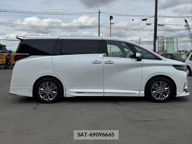 Toyota ALPHARD 2025-01 7214351-11