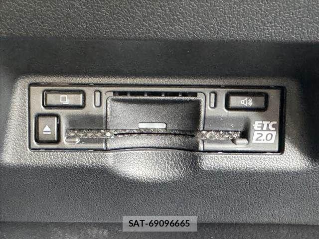 Toyota ALPHARD 2025-01 7214351-5