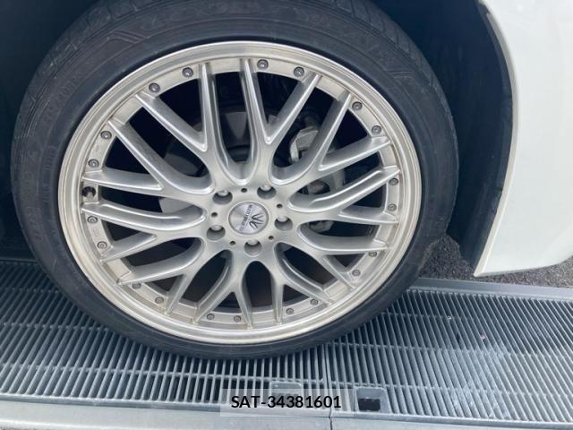 Toyota ALPHARD 2022-09 7214315-2